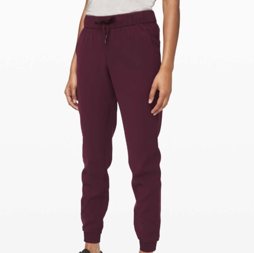 Lululemon On the Fly Jogger EUC